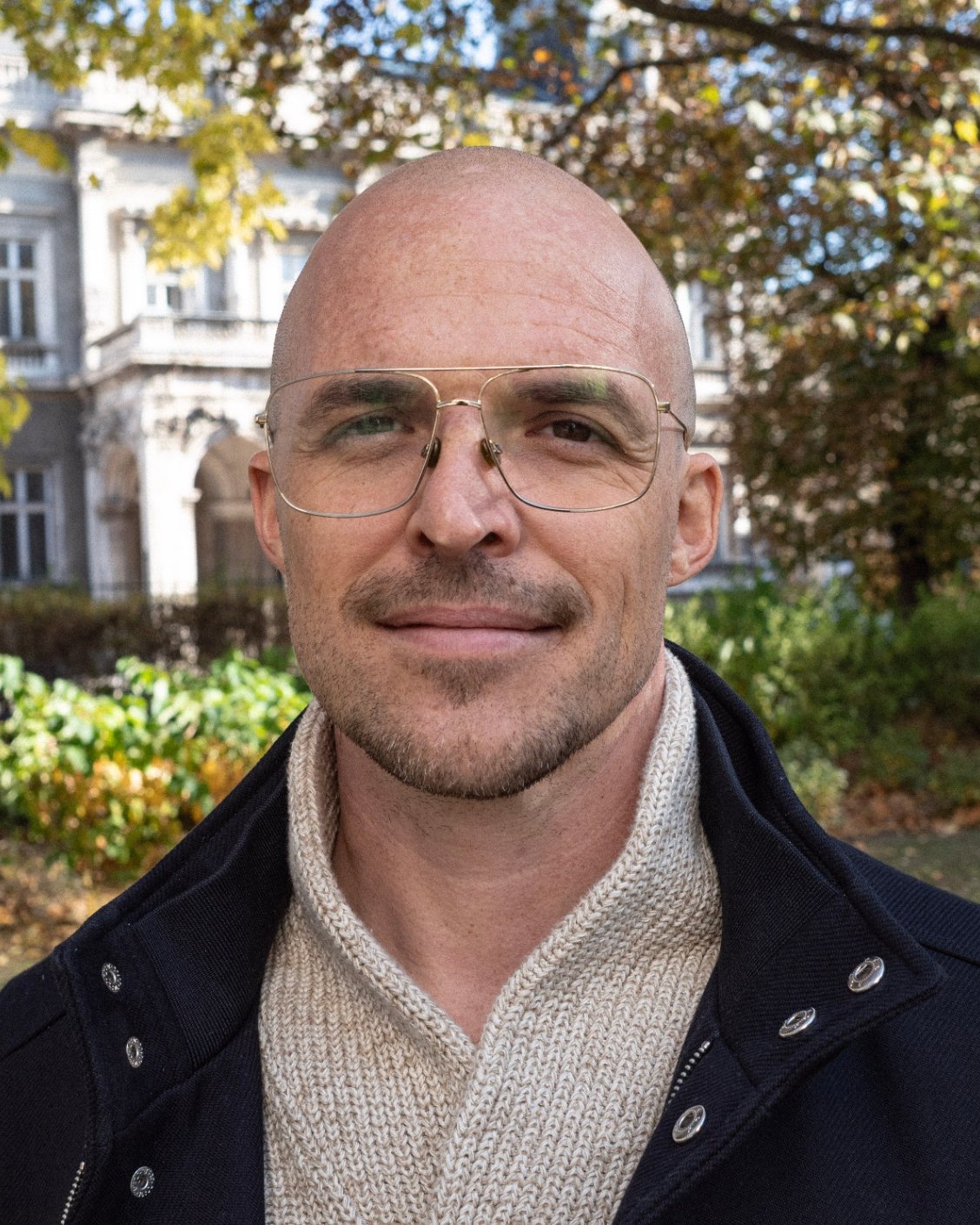 Portrait of Chris Soll